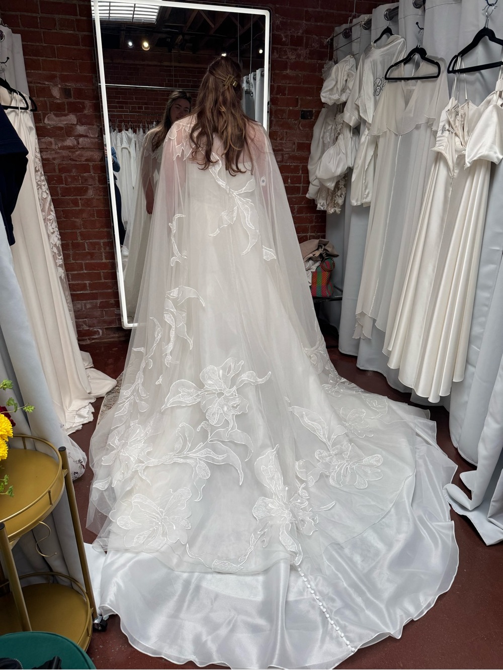 Justin Alexander “Kalina” Bridal CAPE - Picture 6 of 6